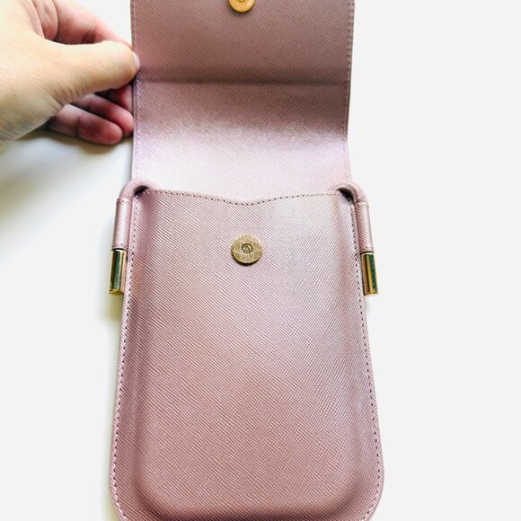 3667 GUESS CROSSBODY PHONE HOLDER IPHONE 16 PRO MAX - Picture 5 of 7